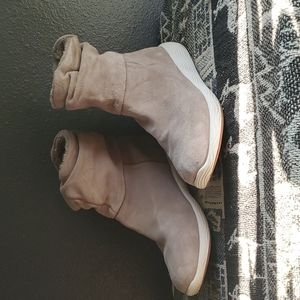 Baretrap Gray Lainey Leather Upper 